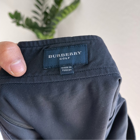 BURBERRY GOLF Black Golf Skirt/Skort Size Small - Picture 9 of 9